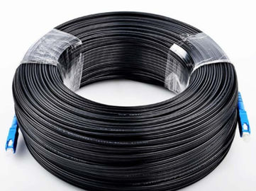 كابل الألياف الضوئية الداخلي كابل إسقاط FTTH ذو سترة سوداء مع ألياف G657A1 للداخل