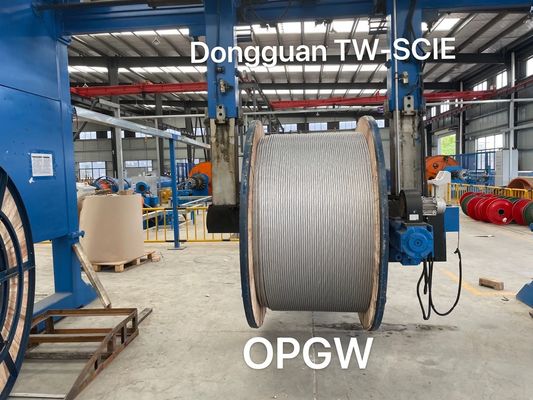 HDPE Double Sheath GYTA53 / GYTS53 وضع أحادي مدرع حول كابل الألياف البصرية الخارجي المدفون مباشرة